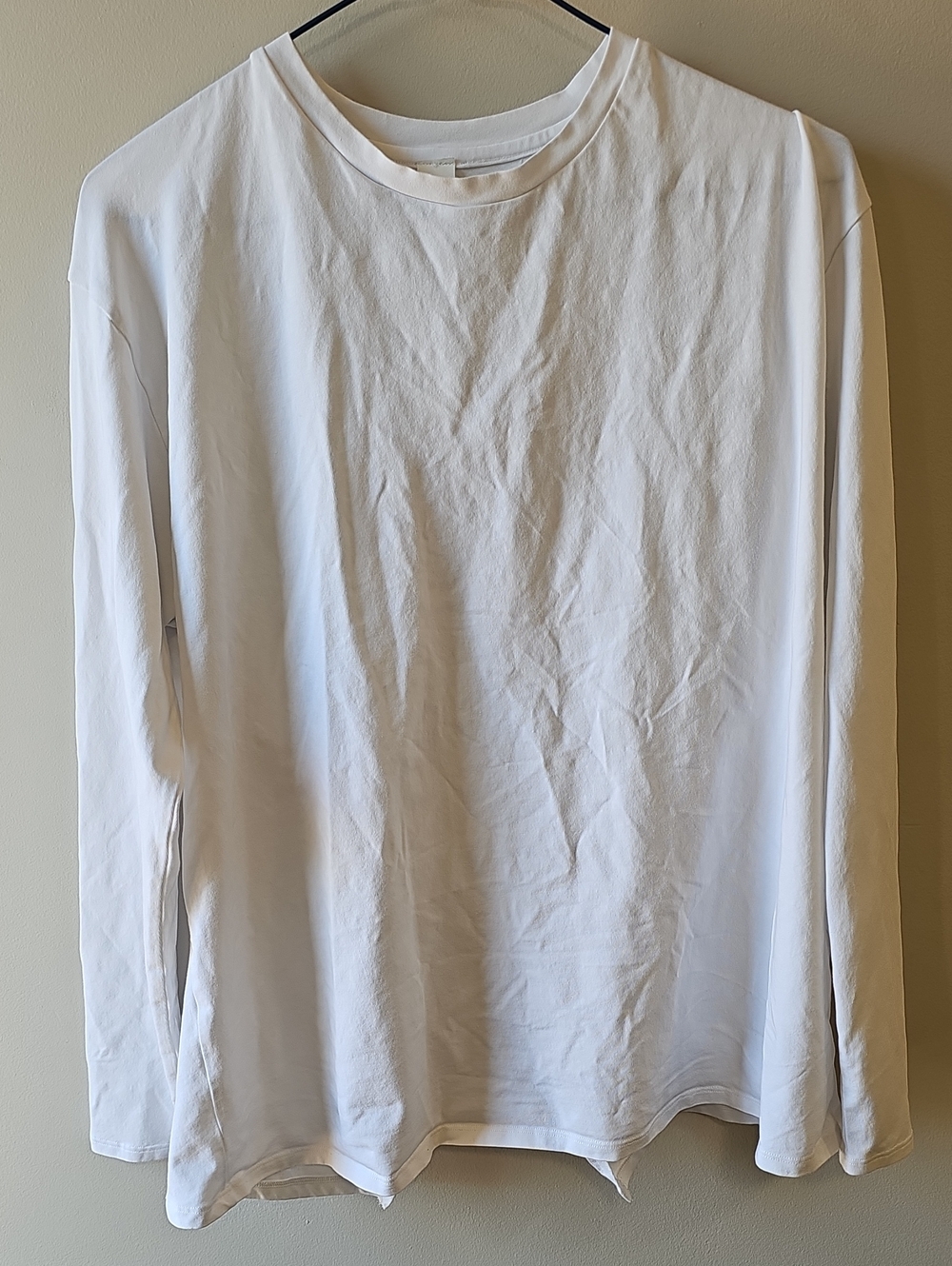 lululemon athletica Medium White Long-Sleeve Crew Tee